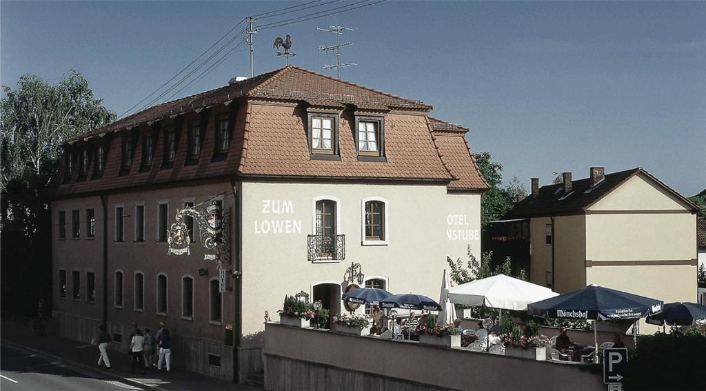 Hotel Löwen Randersacker Buitenkant foto